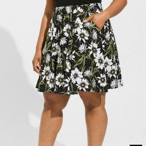 Torrid Floral Mini Skirt in Black and White